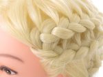 Kadernícke školenie hlava prírodné blond vlasy – Obrázok 4