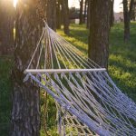 Záhradná hojdacia sieť boho mesh tassel 200cm sivá – Obrázok 9