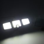 LED solárna lampa 3v1 so súmrakovým senzorom pohybu – Obrázok 12