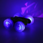 RC auto na diaľkové ovládanie Revolt Flip Speeder so svietiacimi kolesami – Obrázok 8