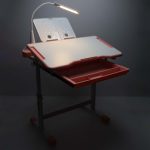 Detský písací stôl so zásuvkou stolička lampa ružová – Obrázok 11
