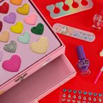 Súprava na líčenie a nechty make-up kozmetika tiene laky zásuvky jednorožec – Obrázok 8