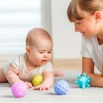 Sada senzorických loptičiek s korekčnými hračkami – Obrázok 8