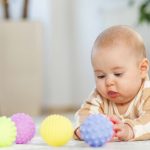 Sada senzorických loptičiek s korekčnými hračkami – Obrázok 10