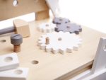 Drevená dielňa s náradím na stole DIY set – Obrázok 8